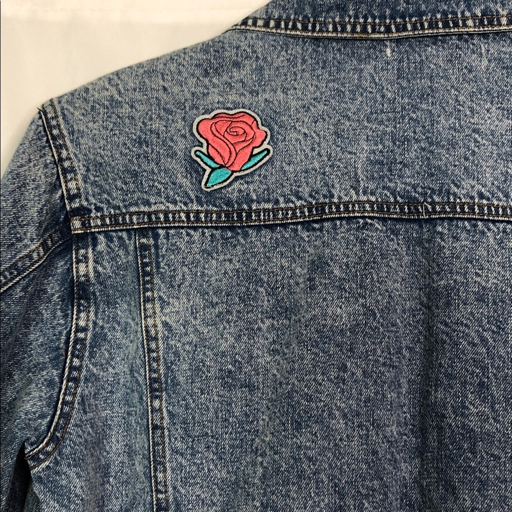 Honey Punch Blue Denim Jacket w/ Various Patches Size S - Picture 8 of 12